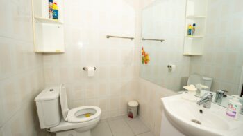 Taxusstraat 6- Garnizoenspad- Wanica- Suriname- Surgoed Makelaardij N.V- HW01346 (23)
