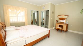 Taxusstraat 6- Garnizoenspad- Wanica- Suriname- Surgoed Makelaardij N.V- HW01346 (30)