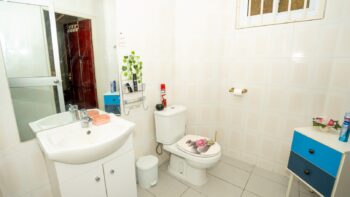 Taxusstraat 6- Garnizoenspad- Wanica- Suriname- Surgoed Makelaardij N.V- HW01346 (34)