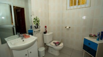Taxusstraat 6- Garnizoenspad- Wanica- Suriname- Surgoed Makelaardij N.V- HW01346 (35)