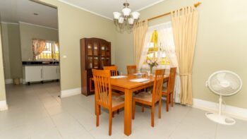 Taxusstraat 6- Garnizoenspad- Wanica- Suriname- Surgoed Makelaardij N.V- HW01346 (6)