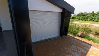 Tout Lui Faut Kanaalweg 154- Wanica- Suriname- Surgoed Makelaardij N.V- HZ01393 (12)
