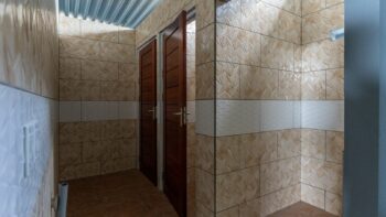 Tout Lui Faut Kanaalweg 154- Wanica- Suriname- Surgoed Makelaardij N.V- HZ01393 (9)