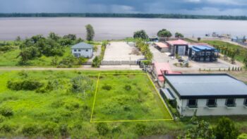 Veenwortelweg 246- Houttuin- Wanica- Suriname- Surgoed Makelaardij N.V- KP01376 (1)