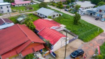 WEDERZORGWEG PC 4 -Ephraim's Zegen- Paramaribo- Suriname- Surgoed Makelaardij N.V- KW01349 (2)