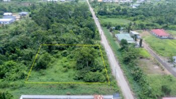 Eurekaweg hoek Akrisiosweg 19- 4 de Rijweg- Wanica- Suriname- Surgoed Makelaardij N.V- KP01265 (2)