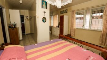 H.J. van Ommerenstraat BR 17- Zorg en Hoop- Paramaribo- Suriname- Surgoed Makelaardij N.V- KW01410 (13)