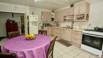 H.J. van Ommerenstraat BR 17- Zorg en Hoop- Paramaribo- Suriname- Surgoed Makelaardij N.V- KW01410 (5)