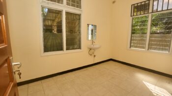 Limesgracht 98- - Paramaribo Centrum- Suriname- Surgoed Makelaardij N.V- HW01416 (10)