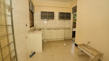 Limesgracht 98- - Paramaribo Centrum- Suriname- Surgoed Makelaardij N.V- HW01416 (18)