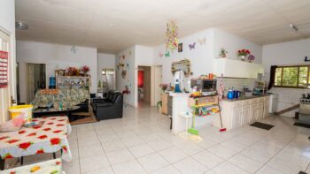 Paragh Dhaniramsingweg 26- Lelydorp- Wanica- Suriname- Surgoed Maklaardij N.V- KW01382(10)