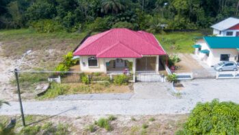 Paragh Dhaniramsingweg 26- Lelydorp- Wanica- Suriname- Surgoed Maklaardij N.V- KW01382(2)