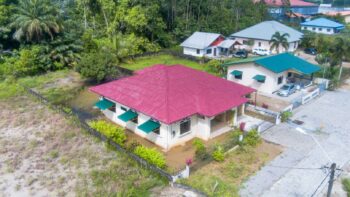 Paragh Dhaniramsingweg 26- Lelydorp- Wanica- Suriname- Surgoed Maklaardij N.V- KW01382(3)