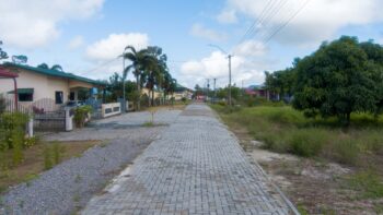 Paragh Dhaniramsingweg 26- Lelydorp- Wanica- Suriname- Surgoed Maklaardij N.V- KW01382(6)