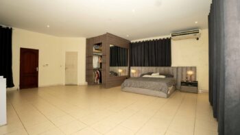 Zuurstofstraat 22- Paramaribo Noord- Suriname- Surgoed Makelaardij N.V- KW01437 (32)