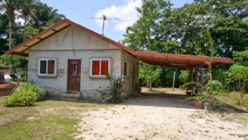 Ainoel Alibaksweg 41- Caribo- Para- Suriname- Surgoed Makelaardij N.V- KW01482 (17)