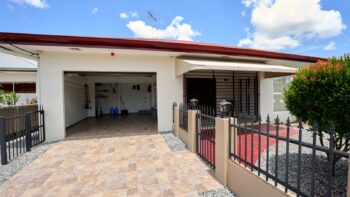 Bredelaan Zuid 38- Kwatta-Paramaribo- Suriname- Surgoed Makelaardij N.V- HW01436 (3)
