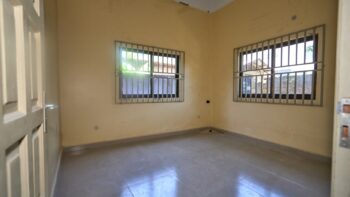 Welgelegenstraat 36- Kwatta- Paramaribo- Suriname- Surgoed Makelaardij N.V- HW01481 (10)