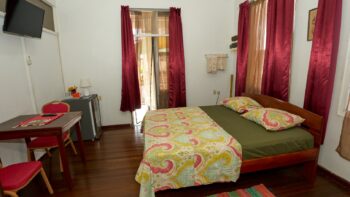 Zwartenhovenbrugstraat 14- Paramaribo Centrum- Suriname- Surgoed Makelaardij N.V- KZ01430 (33)