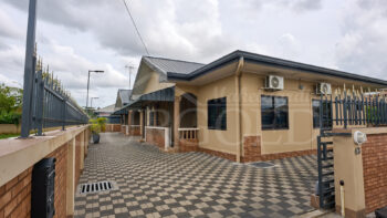 Soepgroenteweg 43- Kwatta- Paramaribo- Suriname- Surgoed Makelaardij N.V- HW01525 (8)