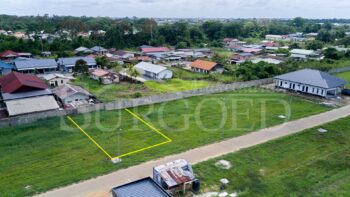 Beverlyhilsstraat 30- Crystal Ville 2- Kwatta- Paramaribo Suriname- Surgoed Makelaardij N.V- KP01568 (1)