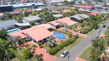 Henkielaan- Paramaribo Zuid- Suriname- Surgoed Makelaardij N.V- HW01552 (3)