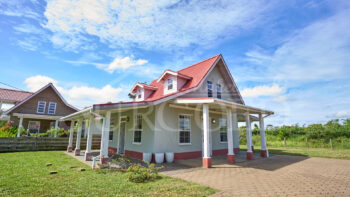 Shantaweg 18- Garnizoenspad- Wanica- Suriname- Surgoed Makelaardij N.V- HW01455 (1)