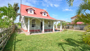 Shantaweg 18- Garnizoenspad- Wanica- Suriname- Surgoed Makelaardij N.V- HW01455 (46)