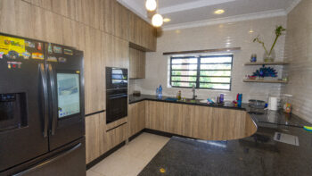 Isri Ramdhesweg 6- Tout Lui Faut- Wanica- Suriname- Surgoed Makelaardij N.V- KW01578 (24)