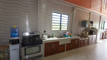 Isri Ramdhesweg 6- Tout Lui Faut- Wanica- Suriname- Surgoed Makelaardij N.V- KW01578 (5)