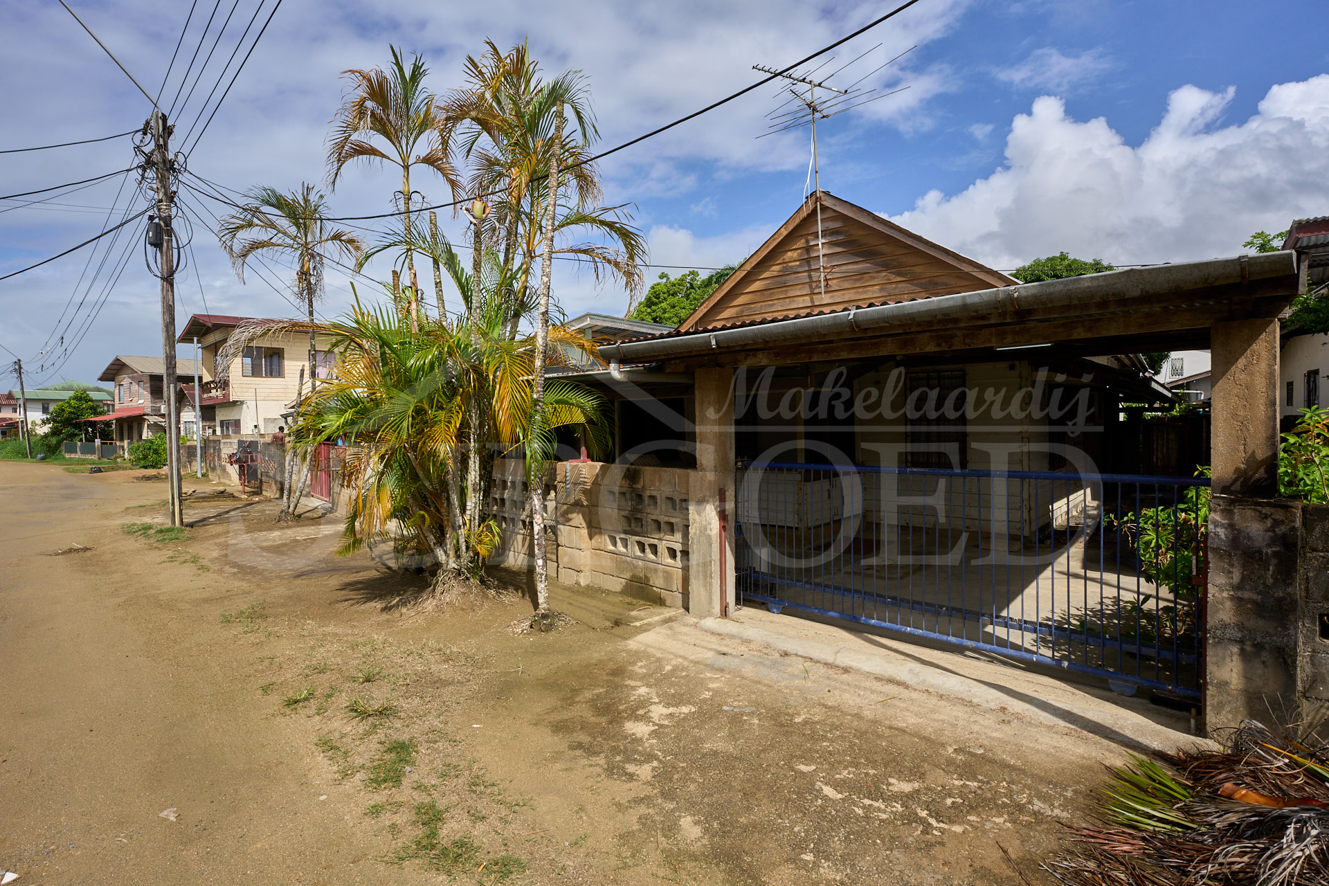 Njoenkondréstraat pc. 36 en 38